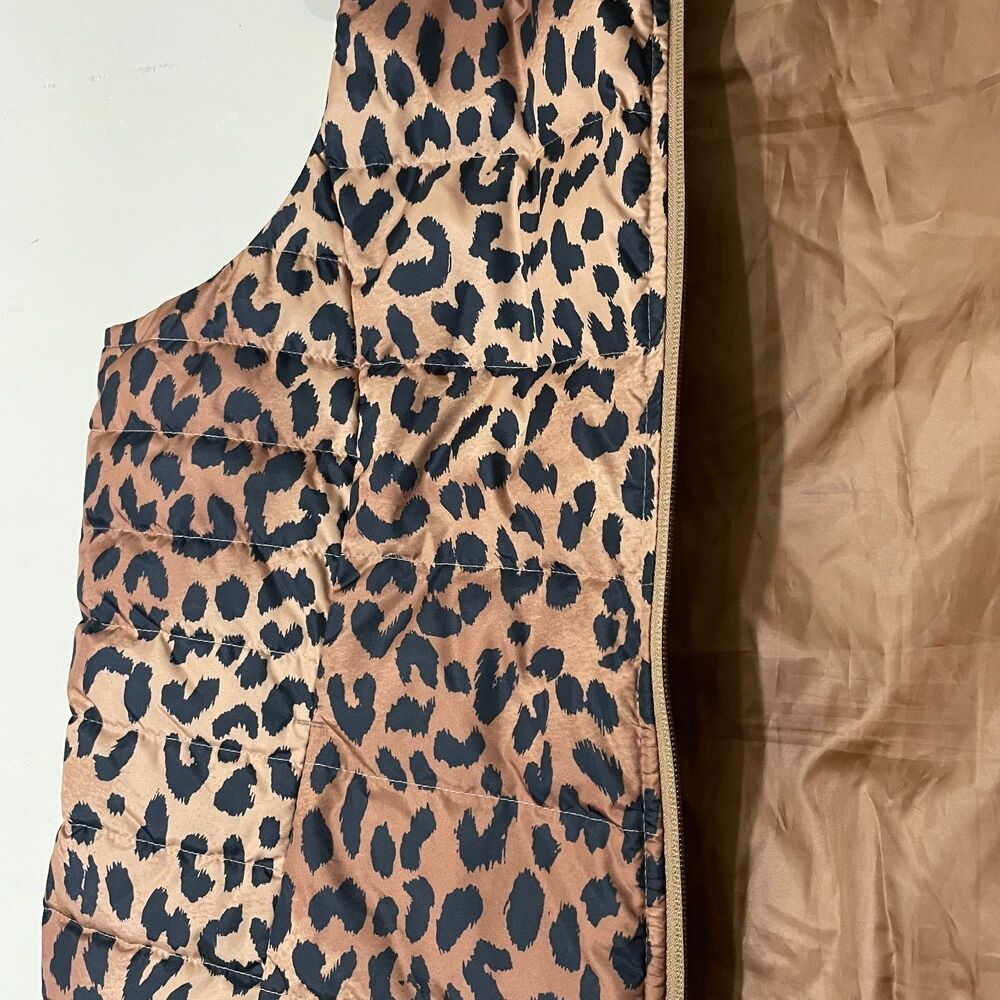 Lands End Women’s Cheetah Animal Print Puffer Vest 600 Down Zip Up SZ L 14/16 - Picture 10 of 11